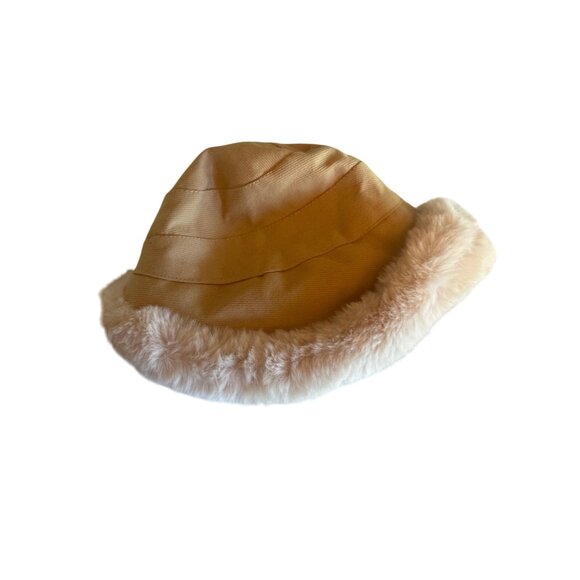 Reversible Faux Fur & Sherpa Bucket Hat - Picture 4 of 4